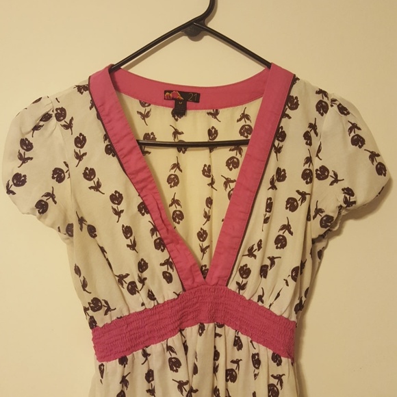 Tunic length summer v-neck - Picture 3 of 4